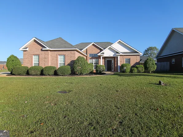 400 Arelia Dr, Warner Robins, GA 31088