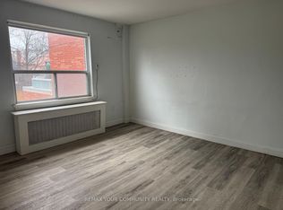 607 Kingston Rd #2, Toronto, ON M4E1R3