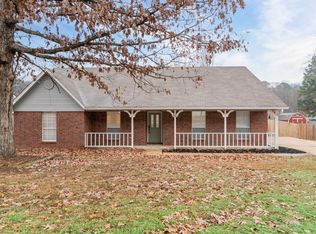 301 White Blossom Cir, Bryant, AR 72022