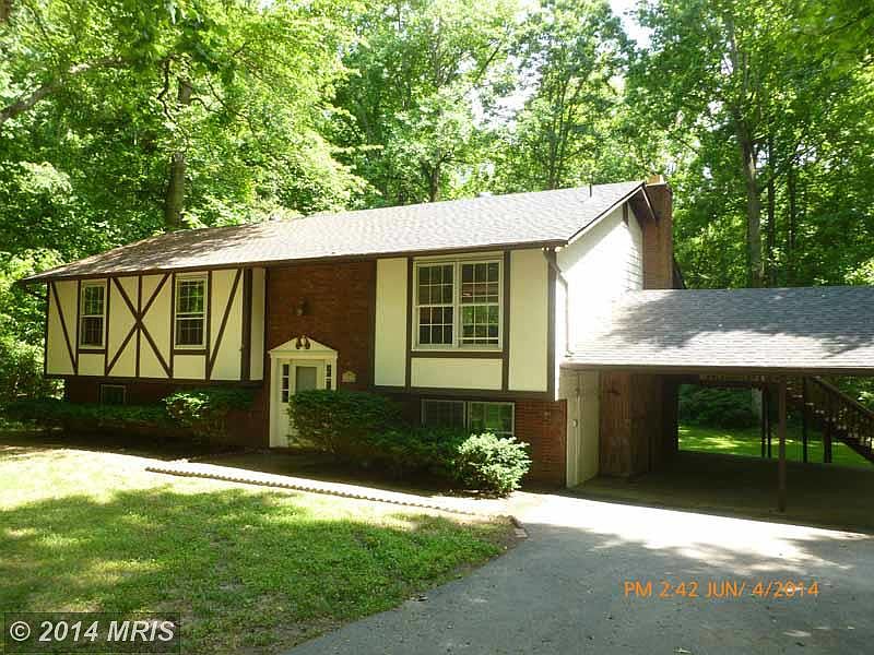 1st image of 909 Fiorenza Dr