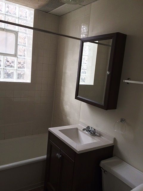 1st image of 2400 W Wilson Ave APT C