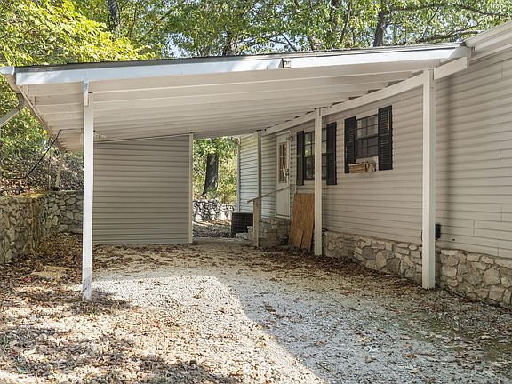 4th image of 264 Meadow Hills Lane