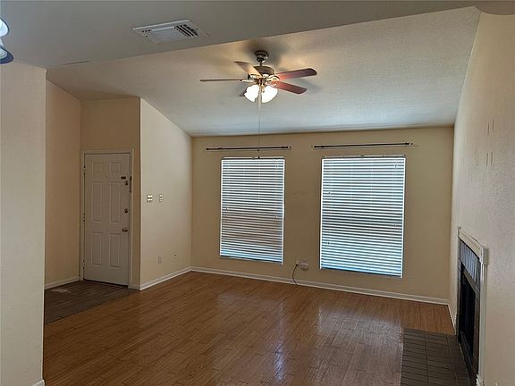 2nd image of 1501 Stallings Dr APT 52