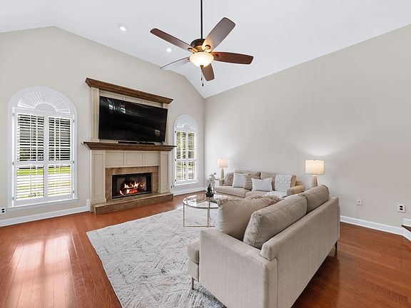 5th image of 1616 Kinnard Dr