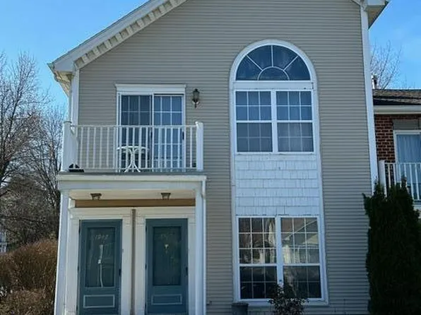 1940 Willings Ln, Hellertown, PA 18055