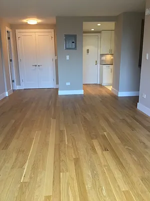 Rented by PWV Acquisitions | media 21