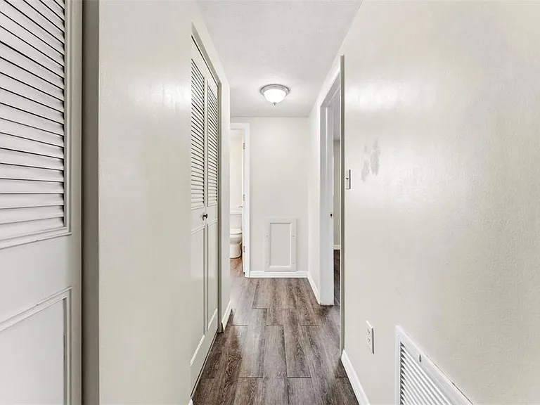 7814 Talisman Dr — Photo 16