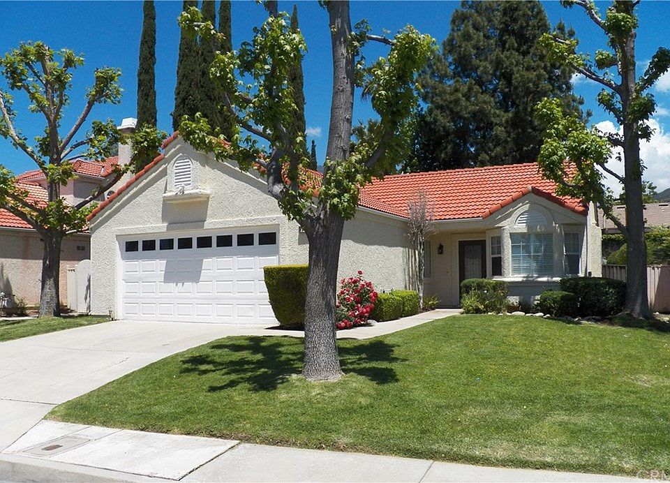 2nd image of 1269 Granada St