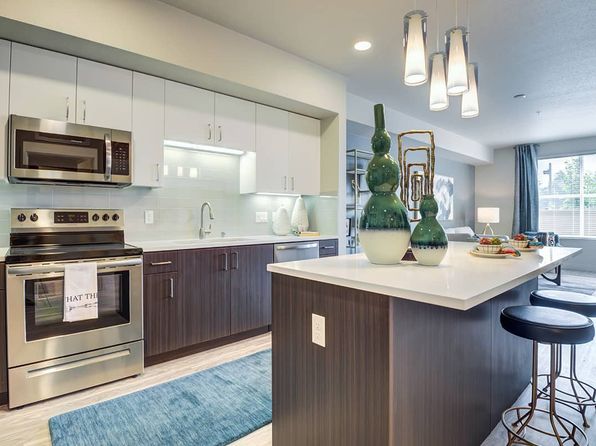 1905 Concord Blvd #430B