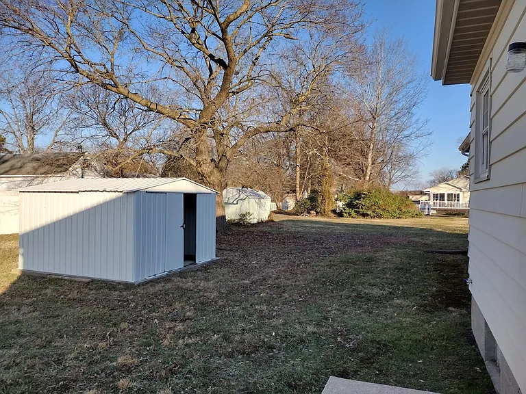 113 Holly Ter — Photo 27