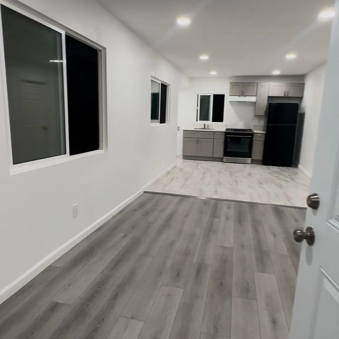 2 bed, $2,700 — Photo 3