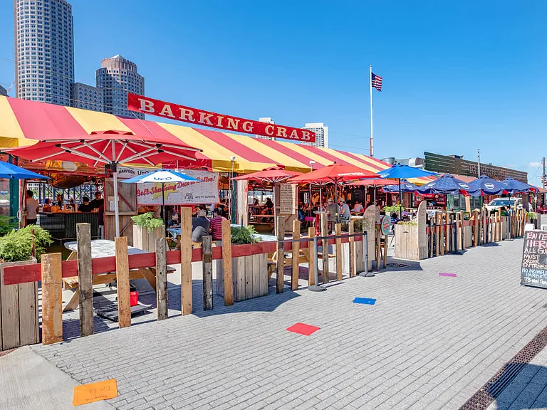 Minutes away from restaurants lining the Fort Point Channel.