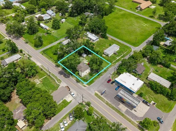 10107 S Division Ave, Hampton, FL 32044
