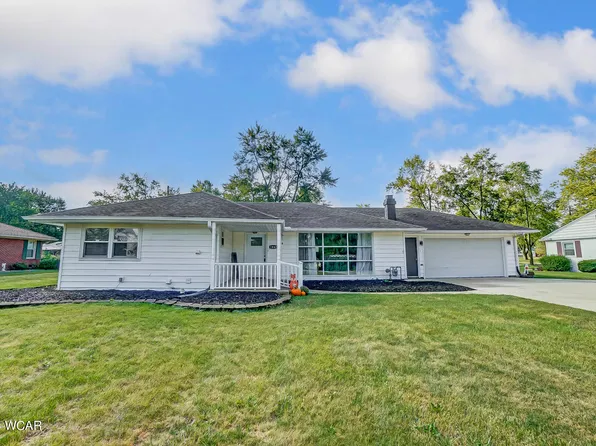 1865 Huntington Dr, Lima, OH 45806