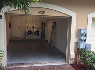 4129 Crystal Lake Dr #2, Pompano Beach, FL 33064