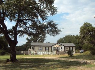 1050 Billy Bluff Trl, San Marcos, TX 78666