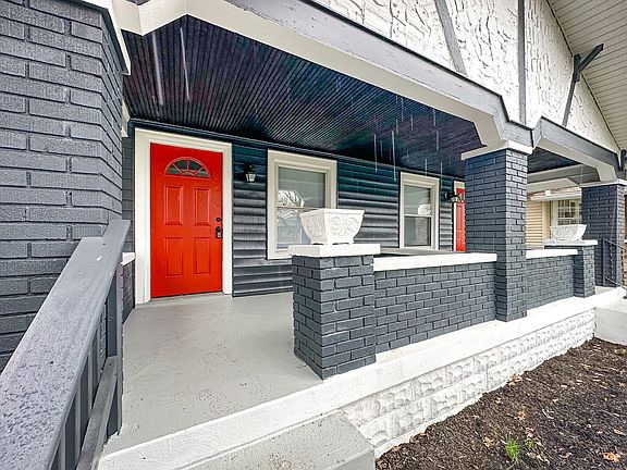 2nd image of 838-840 N Chester Ave #Ce3155bd8