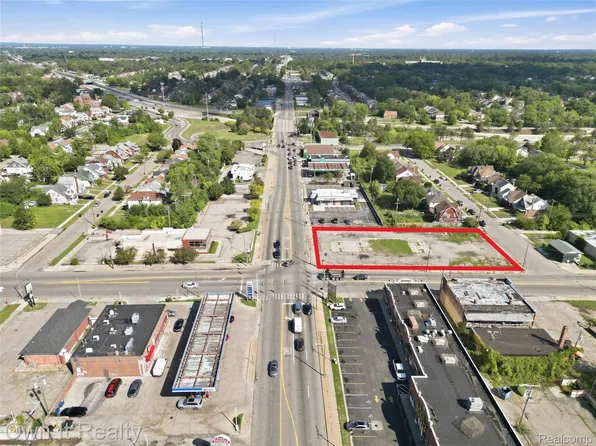8920 Fenkell St, Detroit, MI 48238