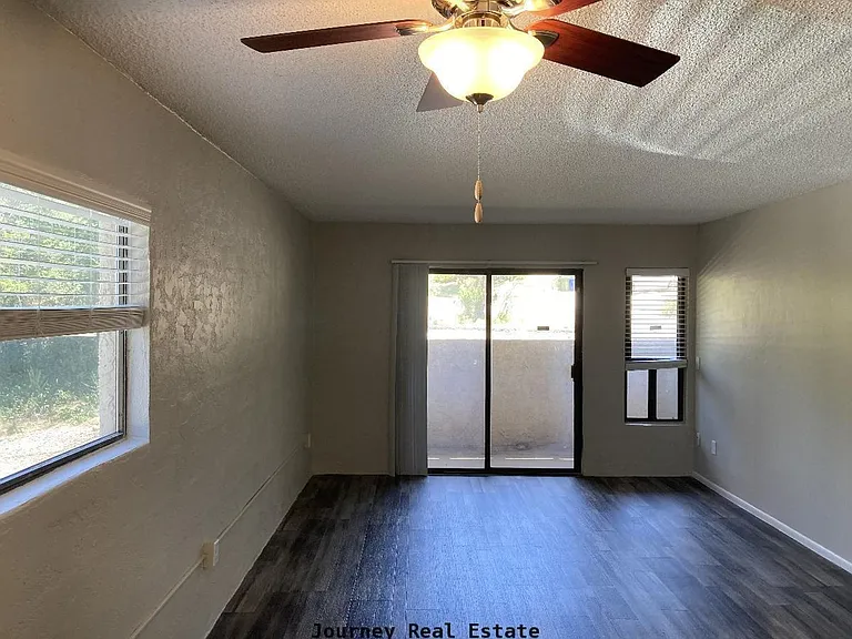 312 Bridge St — Photo 3