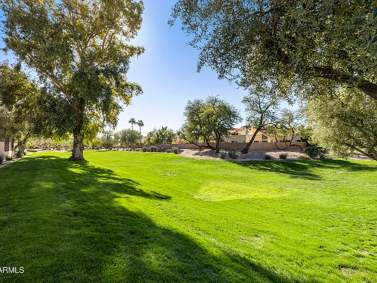 9617 E Camino Del Santo — Photo 42