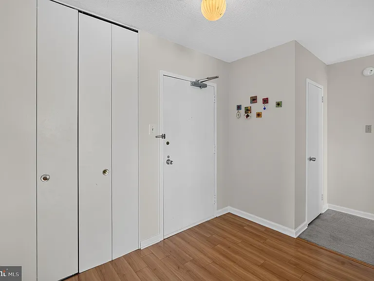 4515 Willard Ave #2203S — Photo 7