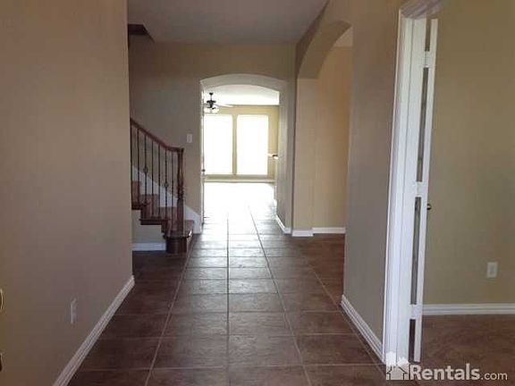 2nd image of 1220 Dayton Dr