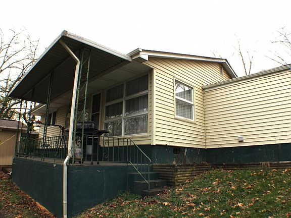 3rd image of 316 Forest Hills Dr