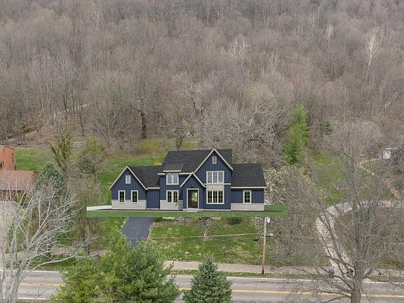2nd image of 10810 Deerfield Rd