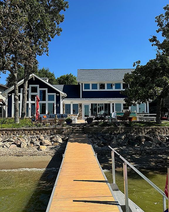 1st image of 1903 S Shore Dr