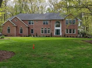 3 Brandywine Ct, Randolph, NJ 07869