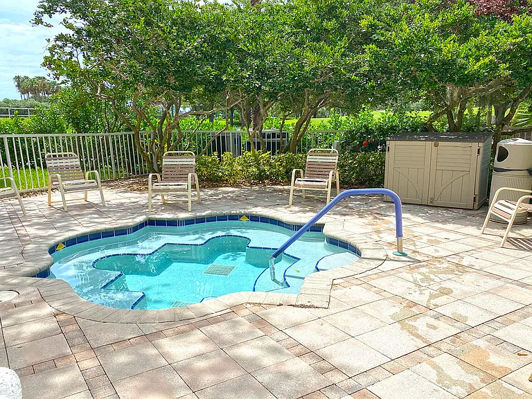 5050 Fairways Cir #301 — Photo 34