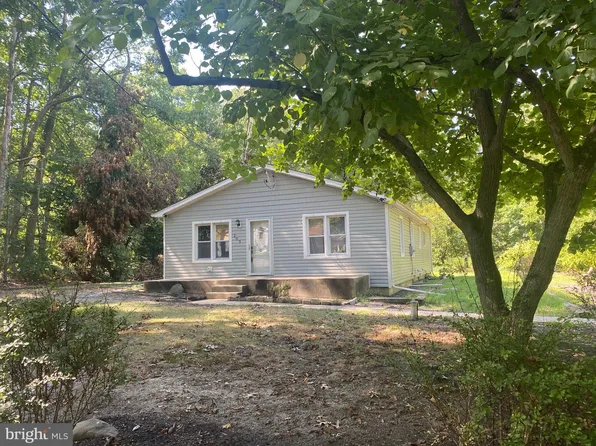 209 Sherman Ave, Chesilhurst, NJ 08089