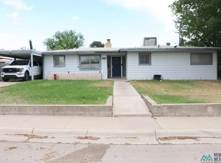 1210 W Ural Dr, Carlsbad, NM 88220