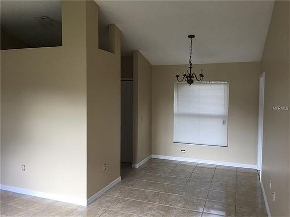 5th image of 1598 Lavilla St