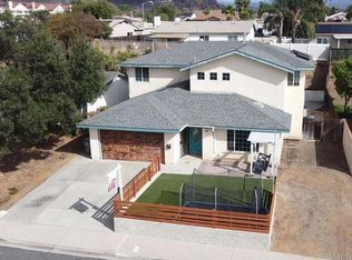 10143 Carreta Dr, Santee, CA 92071