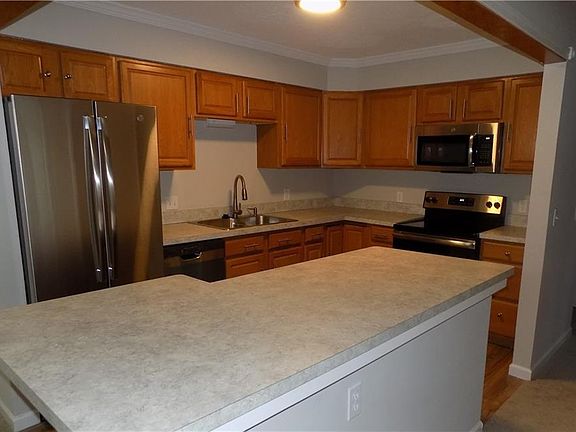4th image of 10976 Folkstone Dr Unit F