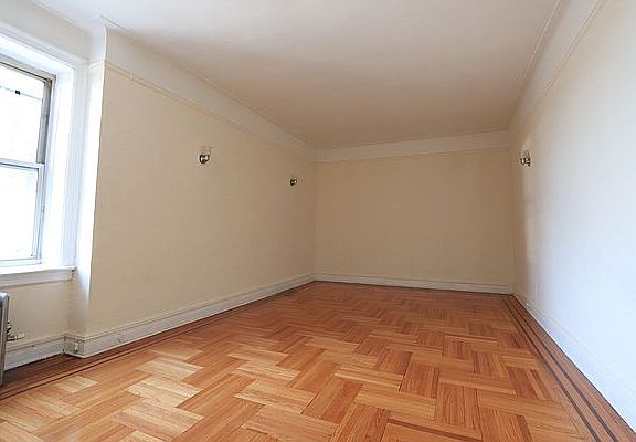 3rd image of 8831 Fort Hamilton Pkwy APT 5A