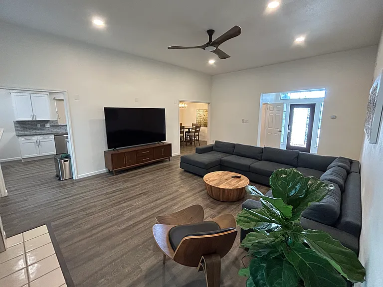 5951 Spring Buck — Photo 3