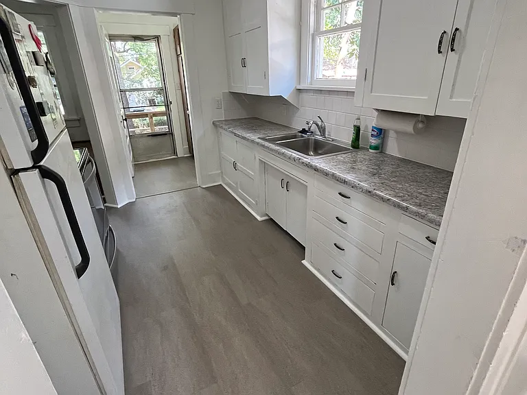 2208 SW Wilmington Ct — Photo 12