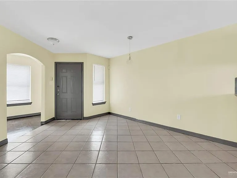 914 W Cherokee Ave #7 — Photo 3