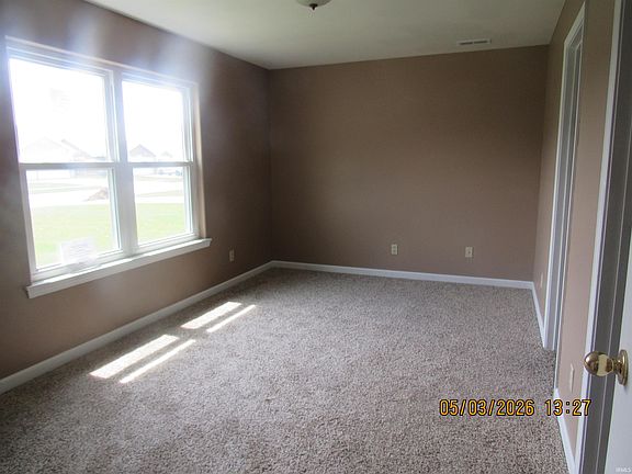 4th image of 613 Independence St