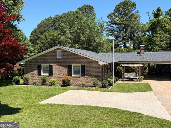 344 Holly Dr, Gainesville, GA 30501