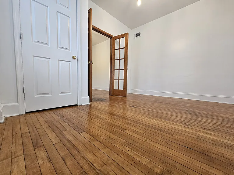 125 E Lemon St #5 — Photo 2