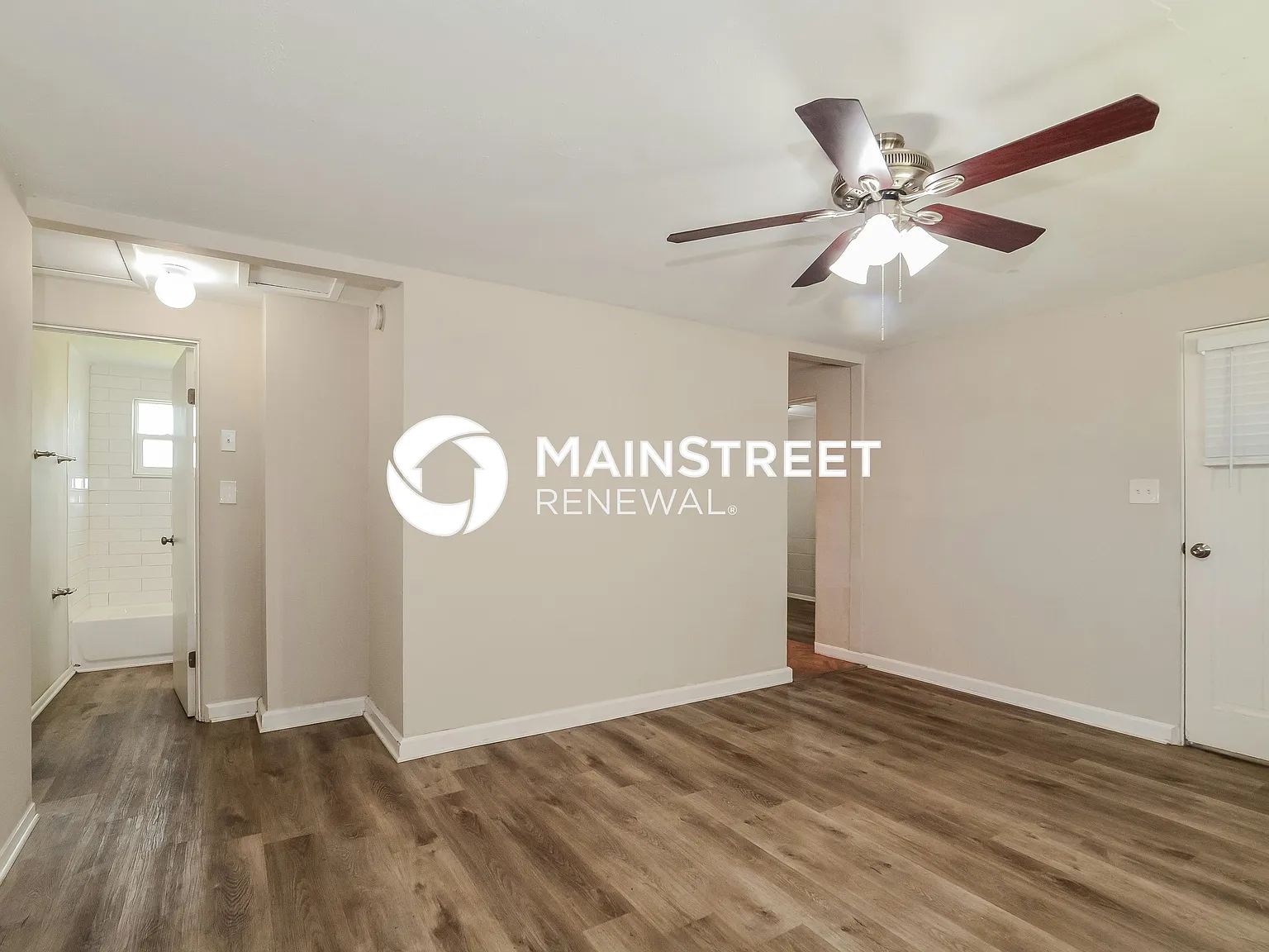 806 W Arizona Ave — Photo 3