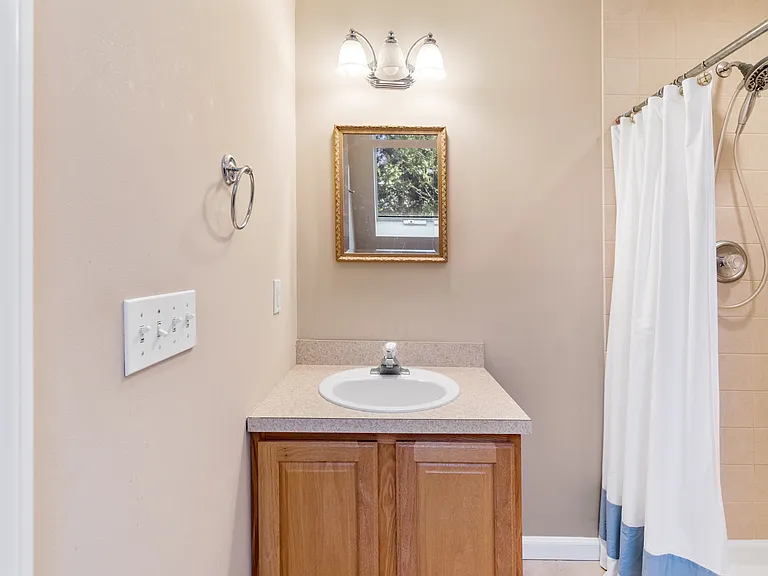 9 Tall Oak Ln — Photo 15
