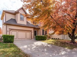 12511 Slater Ln, Overland Park, KS 66213