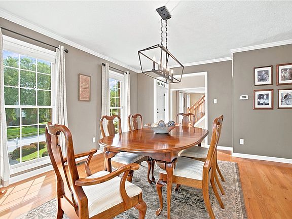 5th image of 208 Timberlake Dr