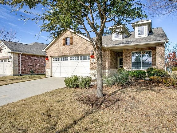 2nd image of 226 Cascata Dr