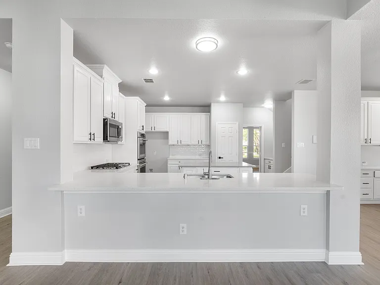 14895 Farmcote Dr — Photo 34