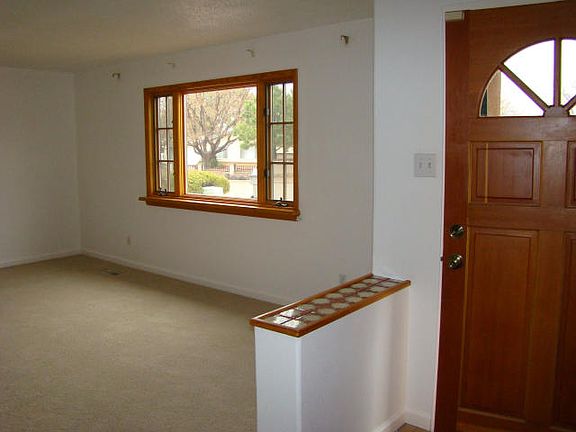 2nd image of 5749 Avenida La Mirada NW